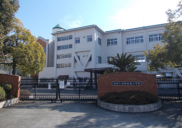 清須市立西枇杷島小学校（約800m）