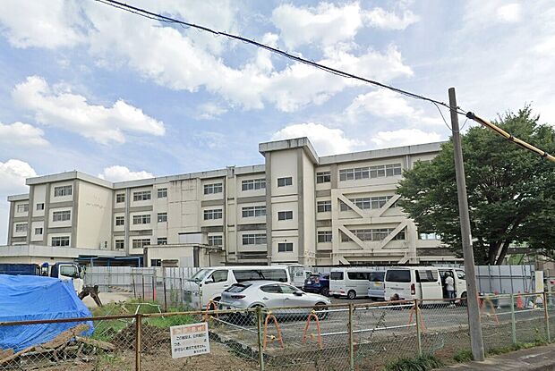 鳥居松小学校(約220m)