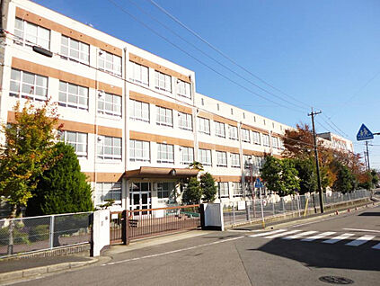 名古屋市立表山小学校 1,400ｍ(徒歩18分)