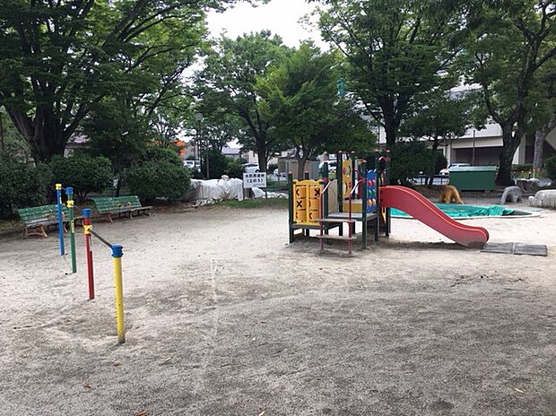 吹上公園(約160m)