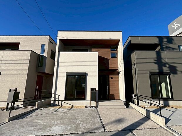 【D号棟】物件完成いたしました！現地ご案内可能です。
お気軽に「0120-776-133」へご連絡下さい。