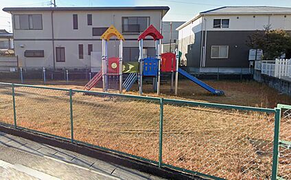 エバース公園 350m(徒歩約5分)