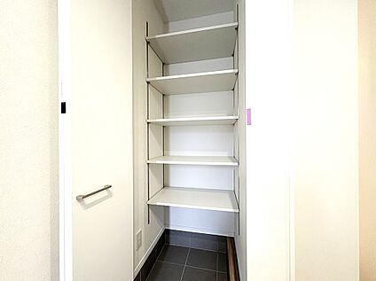 土間収納