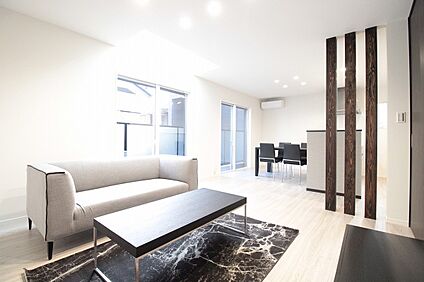 リビング 同仕様写真