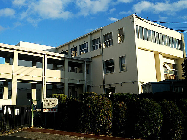 豊明市立豊明中学校(約400m)