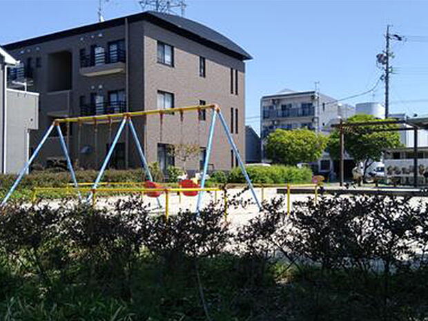 替地公園（約160m）