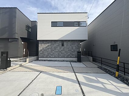 外観現地写真　B号棟