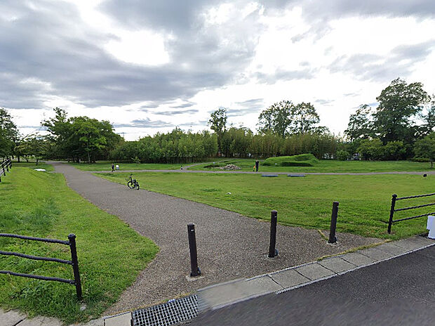 上志段味ふるさと広場（約380m）