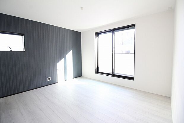 【主寝室 同仕様写真】■収納上手ウォークインクローゼット有り