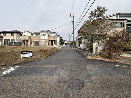 前面道路(2026年2月撮影)