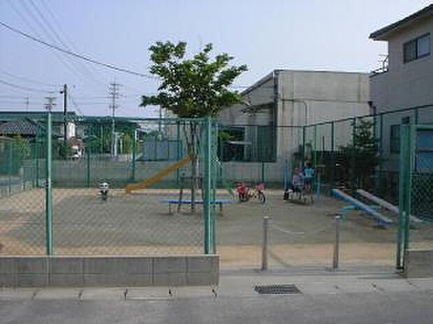 八丁堀ちびっ子広場（約330m）