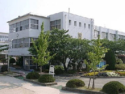東海市立富木島小学校 950ｍ(徒歩12分)
