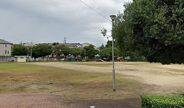 庄司田公園（約200m）