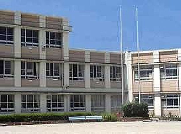 名古屋市立小幡北小学校（約420m）