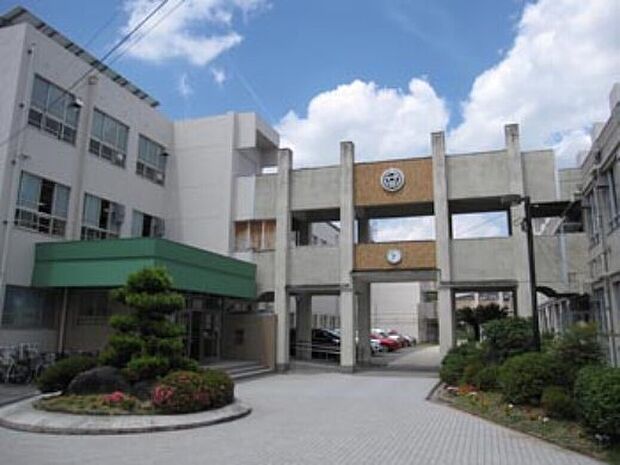 名古屋市立守山北中学校（約920m）