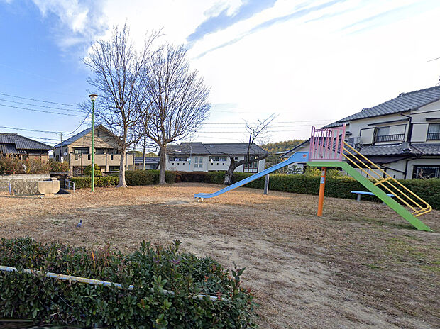 向之山公園（約250m）