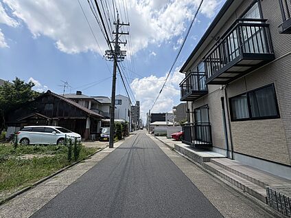 前面道路 北側