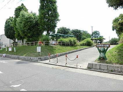 七反野第二公園 140m(徒歩2分)