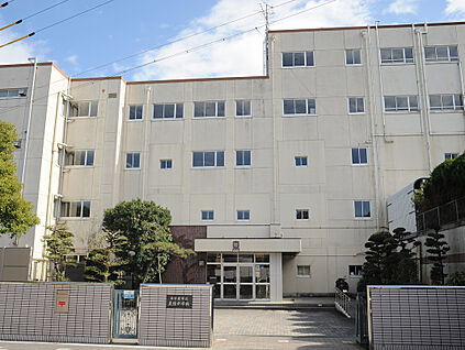 名古屋市立東陵中学校 1,400ｍ(徒歩18分)