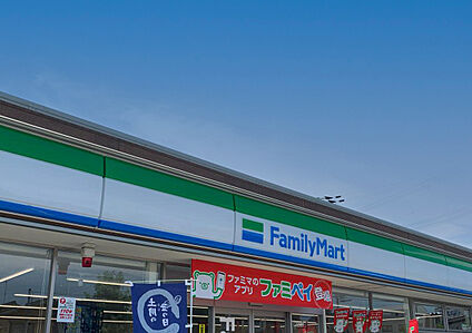 ファミリーマート知立牛田町店 500m(徒歩約7分)