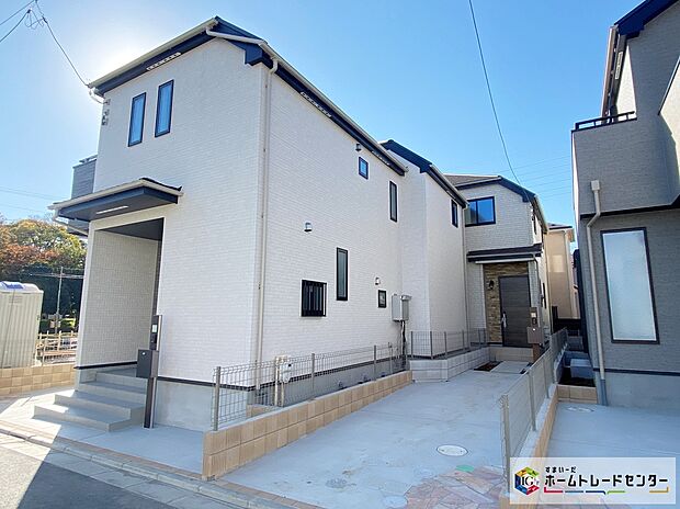 ≪内覧以外にも資金計画やライフプランに寄り添ったご提案をいたします♪≫
様々な間取りをご用意しております♪全棟暮らしやすい2階建てプラン・TVモニター付きインターホン、対面式キッチン、浴室乾燥機　等