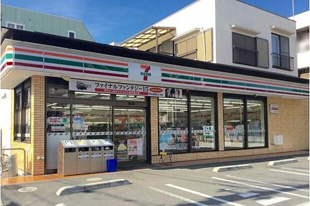 セブンイレブン足立西新井4丁目店（約300m）