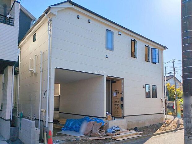 【現地外観写真】≪内覧以外にも資金計画やライフプランに寄り添ったご提案をいたします♪≫
現地をご覧いただきながら、住まいの夢をお聞かせください。