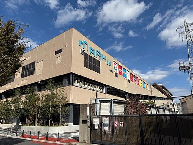 マークイズ葛飾かなまち（約2,100m）