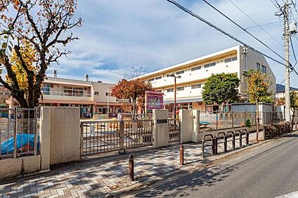 保木間保育園 220m(徒歩3分)