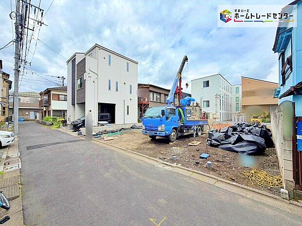 【前面道路含む現地写真】≪見学予約可能!≫
当日のご見学予約も承ります。同じものは2つとない「夢のマイホーム」との出会いが待っているかもしれません。