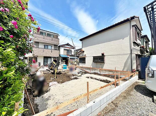 【現地外観写真】2026年4月撮影
当日のご見学予約も承ります。同じものは2つとない「夢のマイホーム」との出会いが待っているかもしれません♪