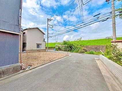 前面道路含む現地写真