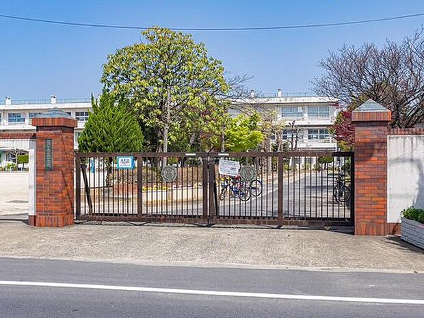 三郷市立高州小学校(約400m)
