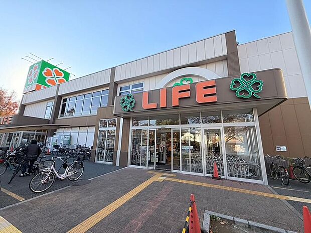 ライフ船堀店(約350m)