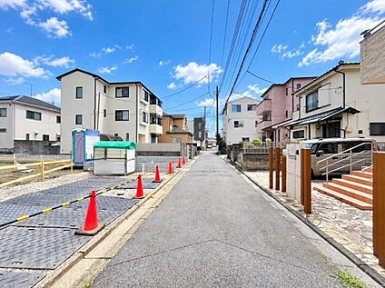 前面道路含む現地写真