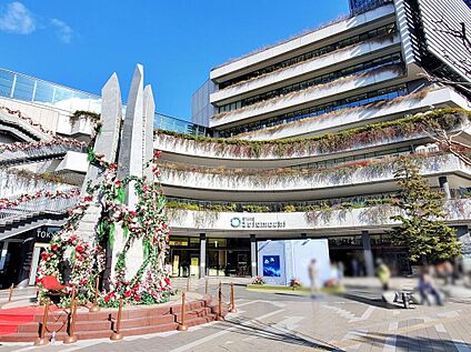 東京スカイツリータウン 900m (徒歩12分)