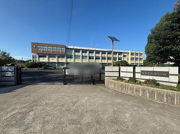 日進市立南小学校まで1440m