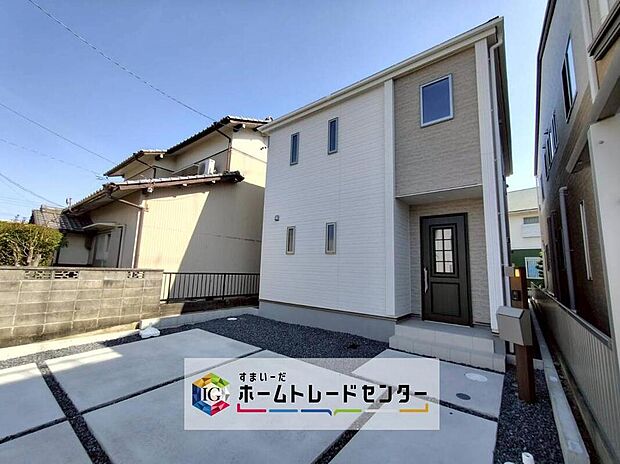 北区喜惣治２丁目　全１棟
２０２６年３月中旬完成☆
お問い合わせはホームトレードセンター株式会社までお気軽に♪