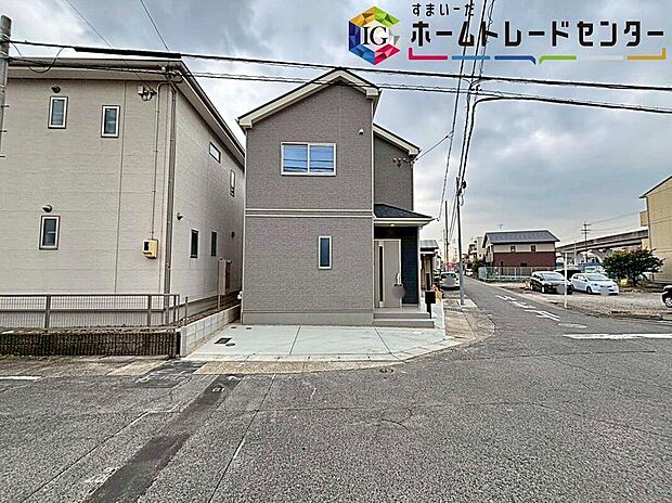 【現地外観写真】守山区川村町　全１棟
堂々完成しました☆　ご見学可能です♪
耐震等級3！地震に強い住まいです。
お問い合わせはお気軽に♪