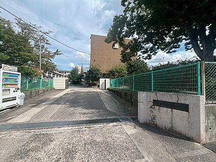 尾張旭市立瑞鳳小学校 800m(徒歩10分)