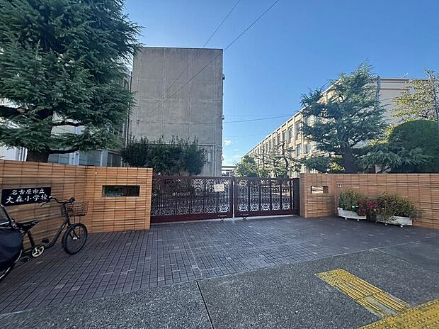 名古屋市立大森小学校（約1,100m）