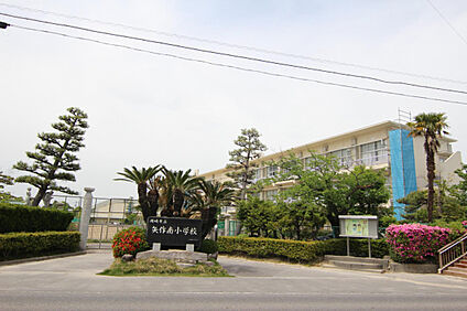矢作南小学校 950m