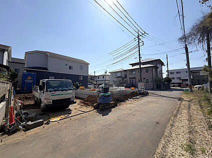 基礎工事中
