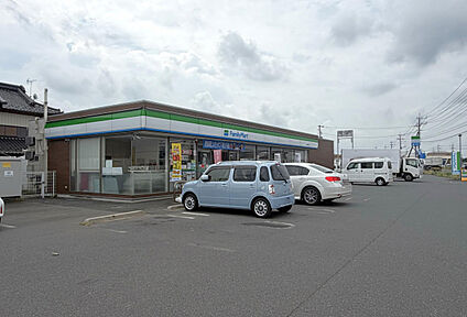 ファミリーマート 水戸住吉店 493m