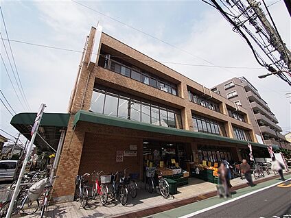 コモディイイダ東新町店 767m