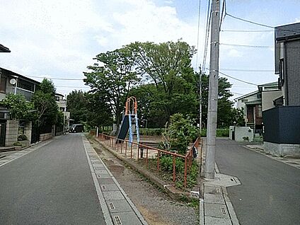 蓮沼公園 610m
