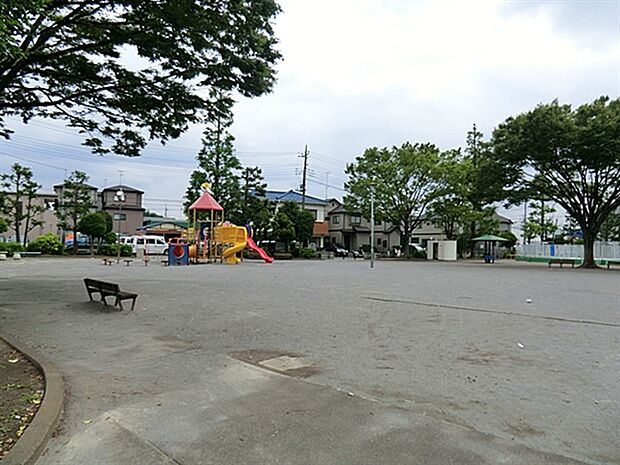 番匠免公園（約926m）