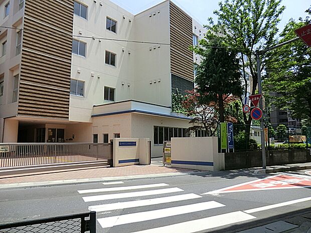 朝霞市立朝霞第五小学校(約852m)