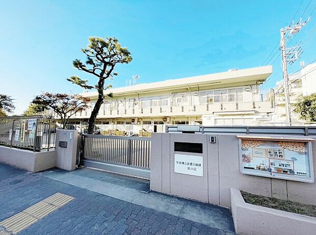 荒川さつき保育園（約473m）