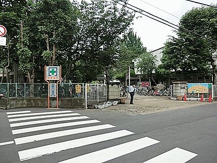 柏市立柏第一小学校 734m